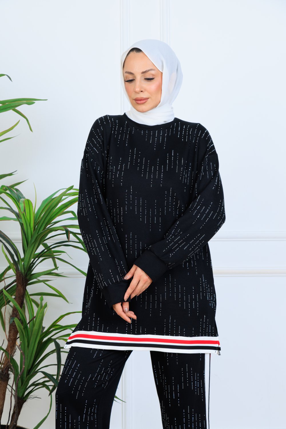 Mihrimah Takım Taşlı Şerit Detaylı Pamuklu Penye Rahat Kalıp